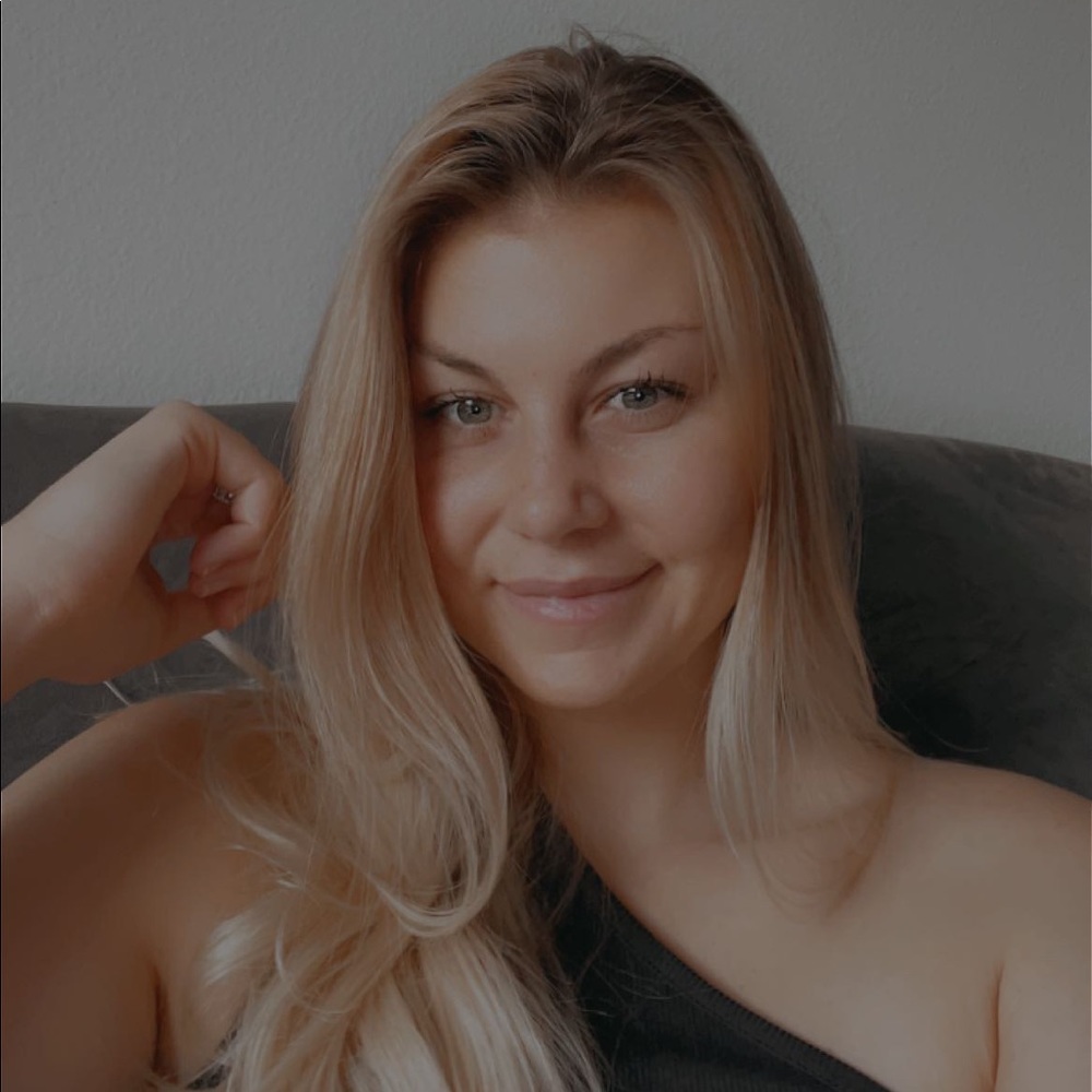 Meet your Posher, Gabriella